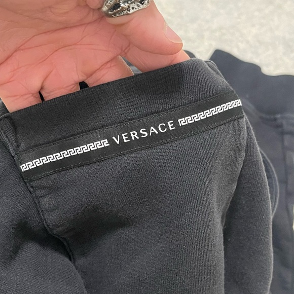 Fair Men Size Medium (31” X 29”) Versace Drawstring Joggers In Black 100% Cotton - Picture 8 of 13